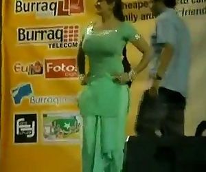 Paki Booby Stage Acctress Saima Khan shaking big boobs on stage - 6 sec