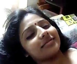 indyjski tamilski aktorka Monika 1 min 31 s