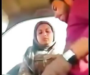 Desi young driver fuck cheating kamwali bhabhi 5 min