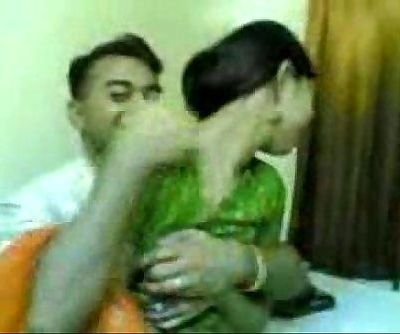 Desi Couples wife swapping Fucking and recording it MMS SCANDAL - 7 min