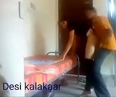 हिंदी लड़का गड़बड़ लड़की में अपने घर और किसी रिकॉर्ड उनके कमबख्त वीडियो एमएमएस - 5 मिन