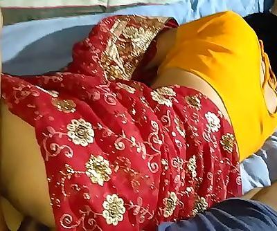 Indian lalita Singh just married fucked in saree 10 min