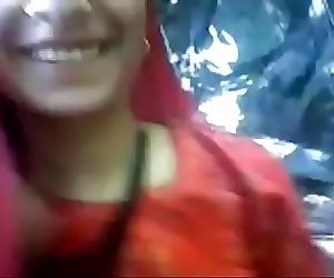Indian Desi Village Girl Fucked by BF in Jungle Porn Video 2 min