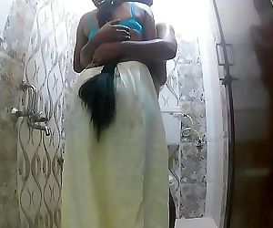 индийский жена Бля Сосед в Ванная комната 20 мин качестве HD