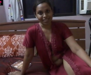 indiano Sesso Video di amatoriale pornostar Babe Lily succhiare un dildo si masturba