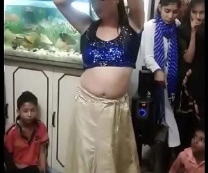 Sıcak seksi Hint Kız Dans 93 sn