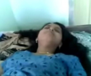 南 印度 美丽的 阿姨 胸部 显示 3 min