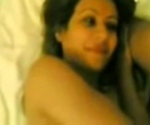 البنغالية الممثلة كول  تسربت الجنس فيديو مع