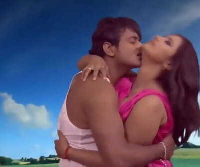 Very hot bhojpuri song 20 - Big boobs kissed many times, pressed & smooches