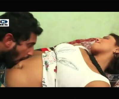 Desi shortfilm 8 - Saniya Raos navel licked, boobs & cleavage sucked hard