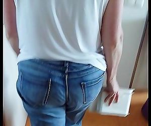 hot ass in jeans 7 sec
