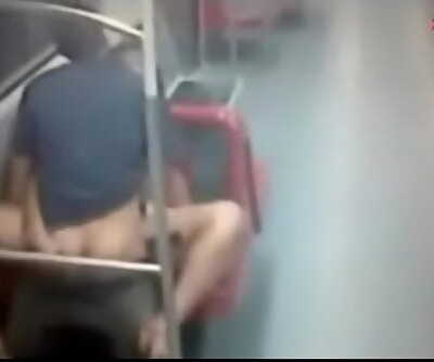 Lady Fucked in Delhi Metro leaked Hidden webcam 5 min