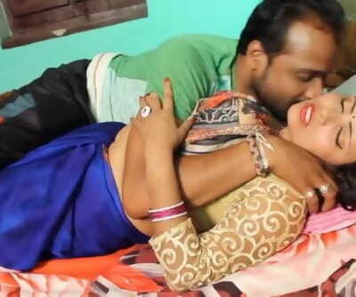 Molten bhojpuri song 66 - Sexy auntys knockers pressed in blouse & smooched