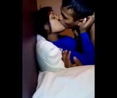 desi college couple kissing