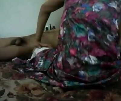 الحلو الهندي البنغالية فتاة مارس الجنس بجد مشاهدة المزيد فيد على  . في