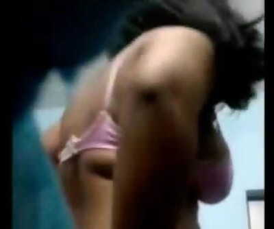 Indian Mallu Sister Thick Ass record by hidden webcam 83 sec