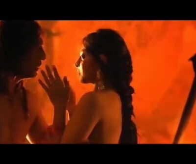 India: Leaked Sex Scene of Radhika Apte and Adil Hussain from Video Parched