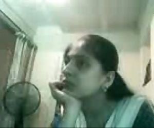 Web Cam indian couple - 3 min