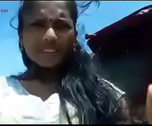 Indian teen outdoor in salwar - 24 sec