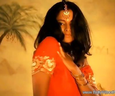 Indian Guru Girl Reveals All Her Beauty