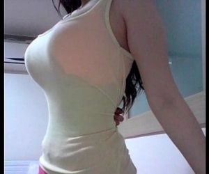 Korean Girl Shows Her True Body..