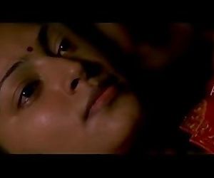 Sneha hot sex in bed with Dhanush..