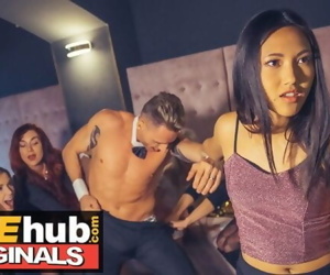 LADIES CLUB Asian Teen Swallows Stripper’s Cum in Public..