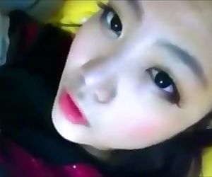 Cute Corean Girl Masturbating
