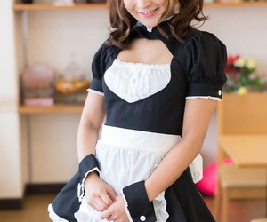 Cute Japanese maid gives her boss a handjob after he..