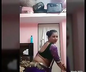 Indian Towheaded dancer 3 min