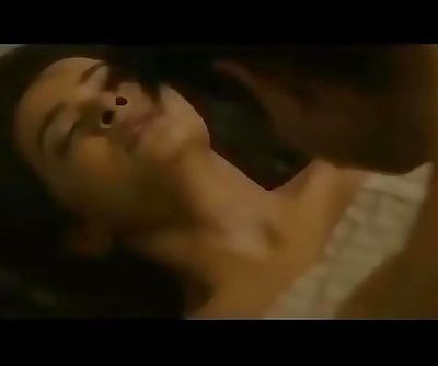 Surveen Chawla Fucking Hot Hate Story 2 12 sec 720p