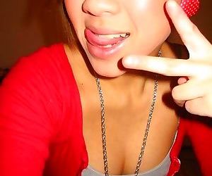 Asian hottie showing off her fine tits in sexy selfpics -..