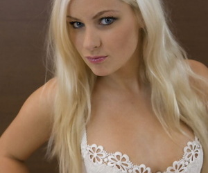 Platinum blonde teen Bridget A frees her hot body from..