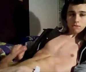 Adorable Young Twink Fire His Load On His Abs • more on gaywebcamshow.net
