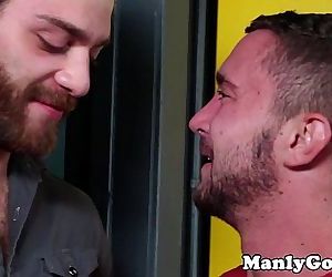 Closeup gaysex action with two hunky dudesHD
