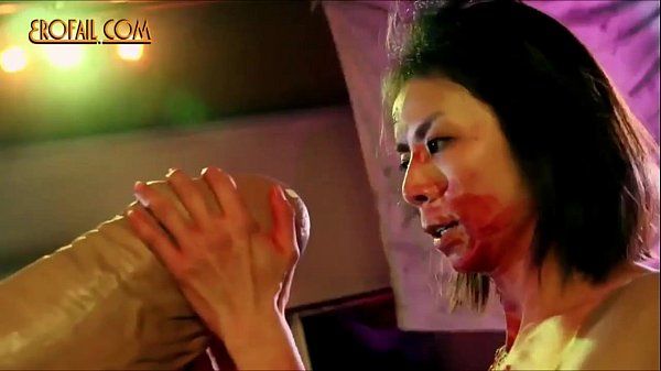 अजीब अश्लील जापान संघर्ष फिल्म