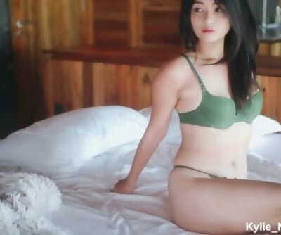Kylies Morning Sheer pleasure