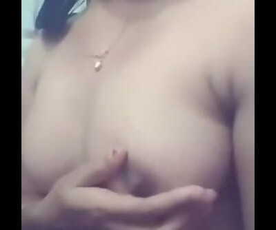Desi Tongues Kerala Girl Naked Selfie to Boyfriend Movie