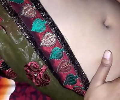 total spectacular Indian wife nailing in saree 13 min 720p