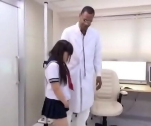 Seized doctor screw Japanese lolita Risa OmomoPart 1