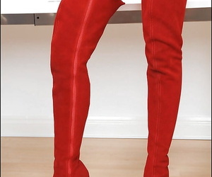 Mature fetish lady in blossom under her crimson hip boots..