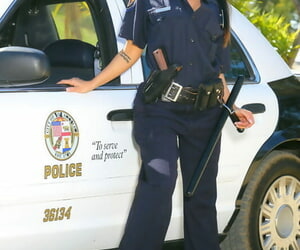 Desirable police woman getting naked and exposing her..