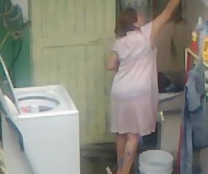 Spying Aunty Ass Washing ... Big..