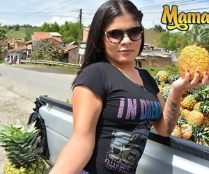 MamacitaZ - Petite Colombian..