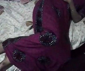 indian amateur bhabhi laying naked in bed - 1 min 1 sec