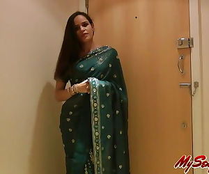 indian sexy babe jasmine strip..