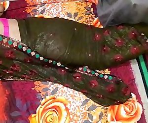 step mom fucked in saree of mooon..