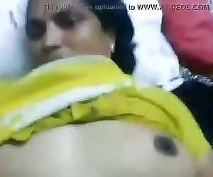 泰卢固语 热 阿姨 裸体的 视频 52 sec