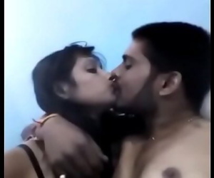 Desi girlfriend strokes boyfriend’s lund with Hindi..