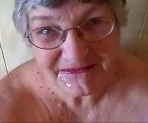 Old granny really loves young cock. Great amateur facial - 3 min